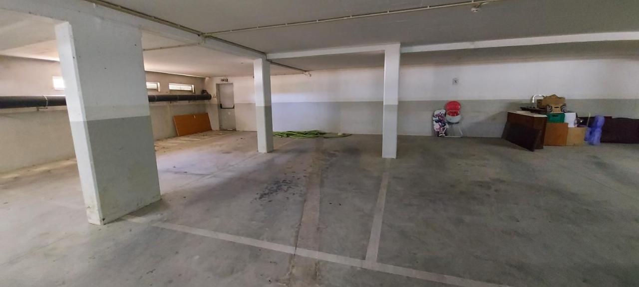 Apartamento Piscina 5 Minutos Praia Alcantarilha Kültér fotó